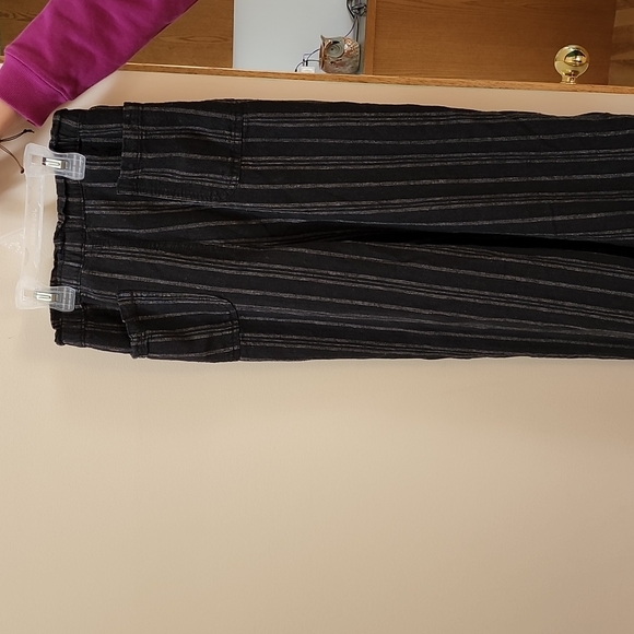 Harlow, wide leg, pin-stripe, pre-owned, large ladies - Picture 2 of 4